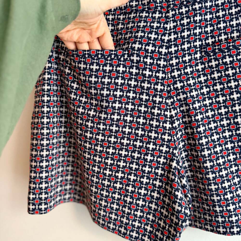 Ann Taylor Casual Dress Super High Rise Shorts Woman's Size 10 - Picture 5 of 7